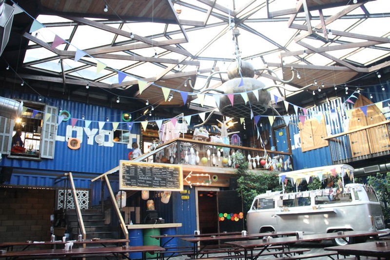 Sista Brown's at Junkyard